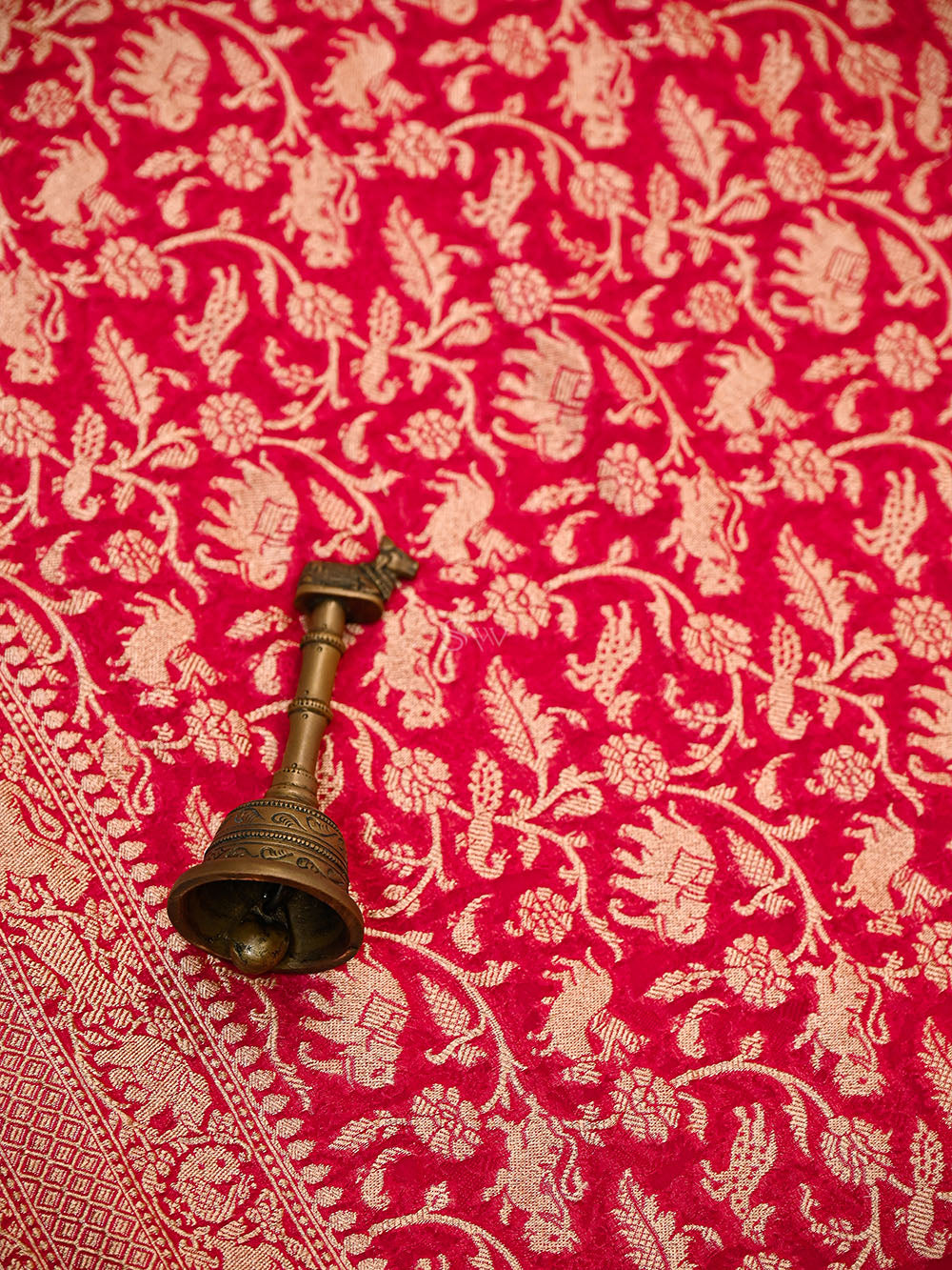 Dark Pink Shikargah Zari Jaal Khaddi Georgette Handloom Banarasi Saree - Sacred Weaves