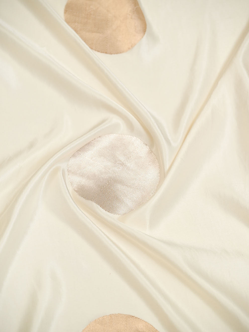 Cream Boota Satin Silk Handloom Banarasi Saree - Sacred Weaves