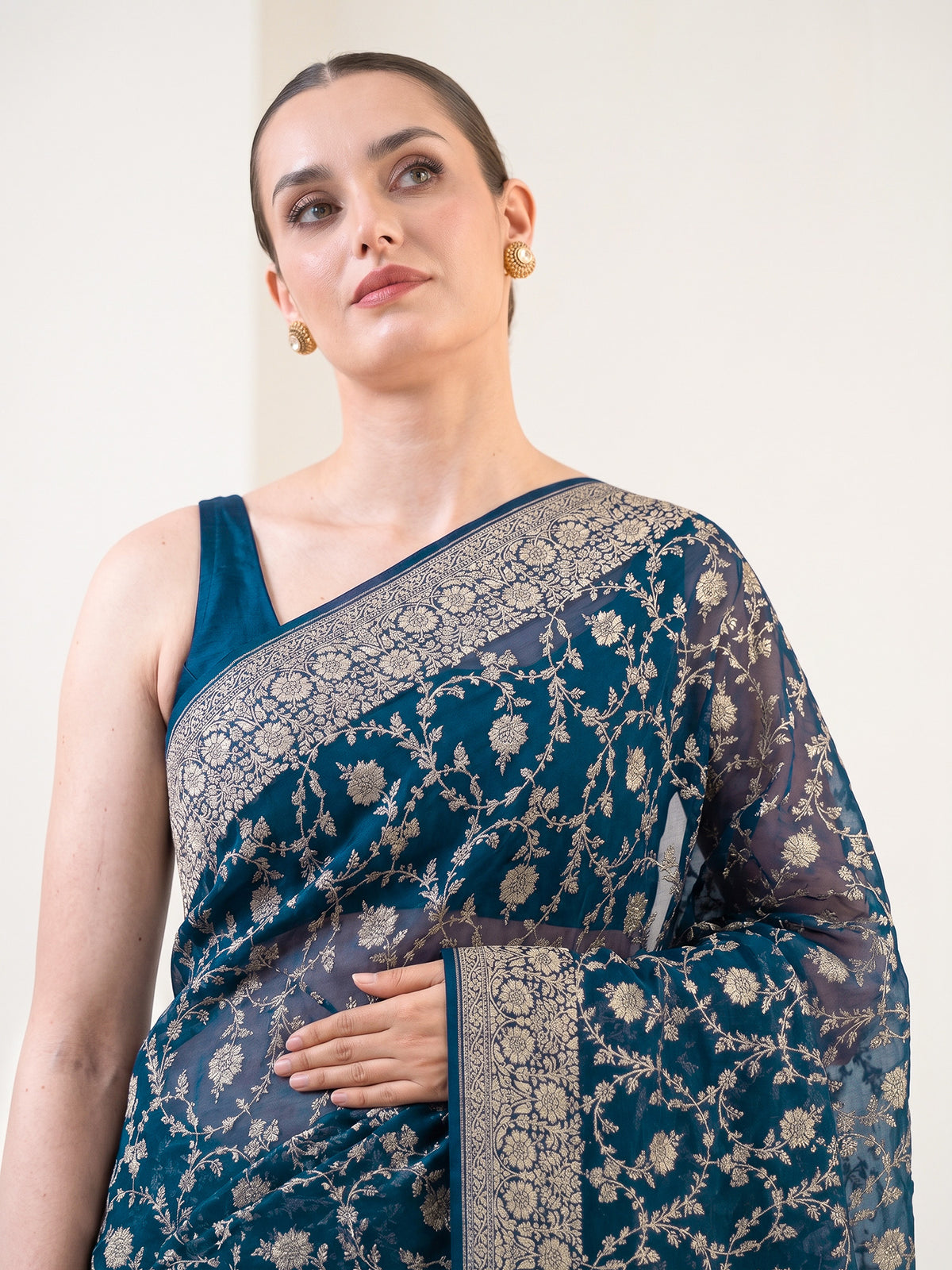 Midnight Blue Floral Jaal Khaddi Georgette Handloom Banarasi Saree - Sacred Weaves