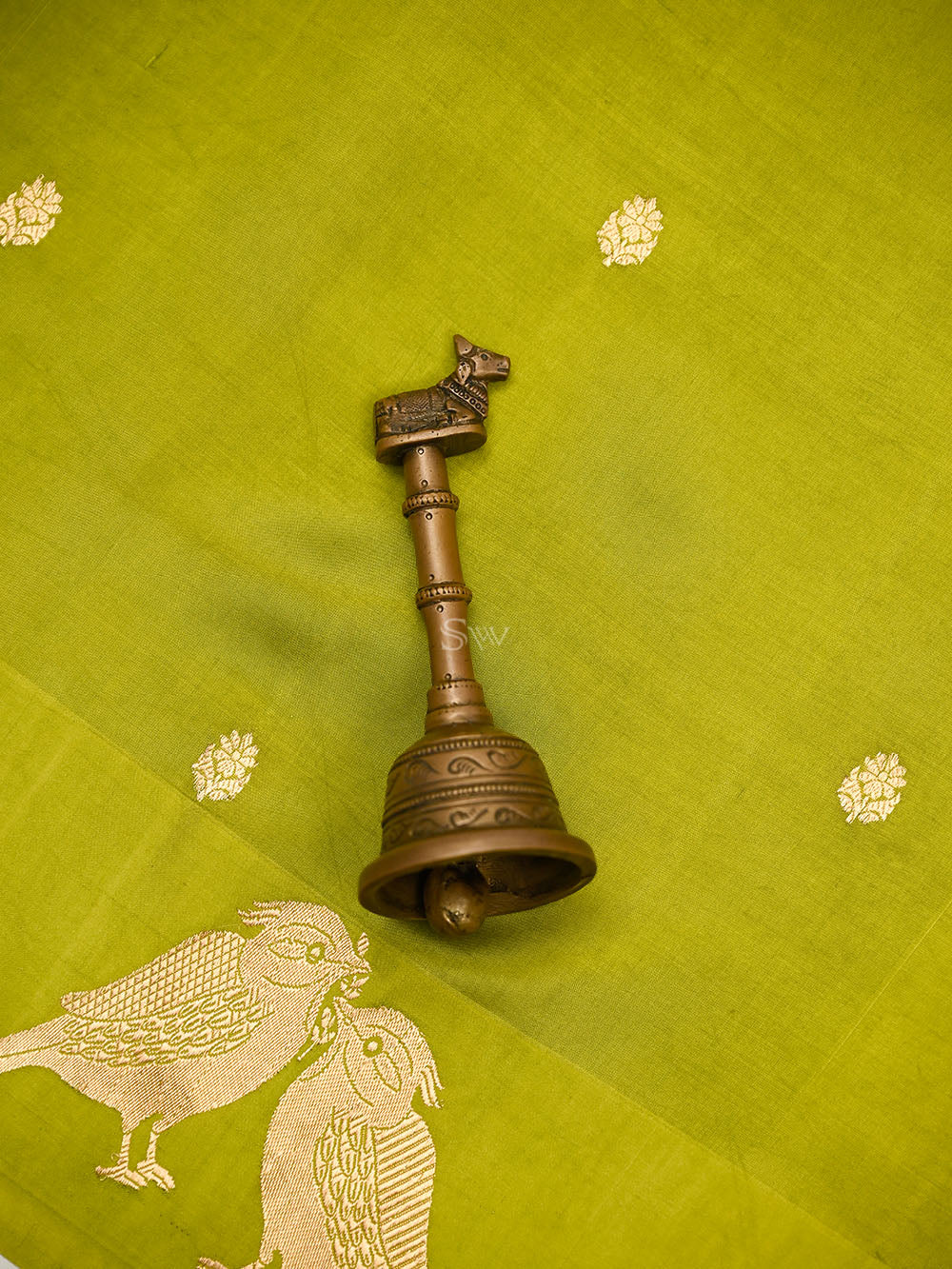 Lime Green Booti Pure Silk Handloom Banarasi Saree - Sacred Weaves