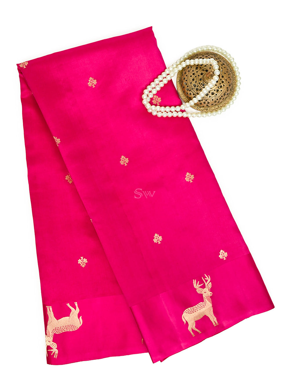 Magenta Booti Katan Silk Handloom Banarasi Saree - Sacred Weaves