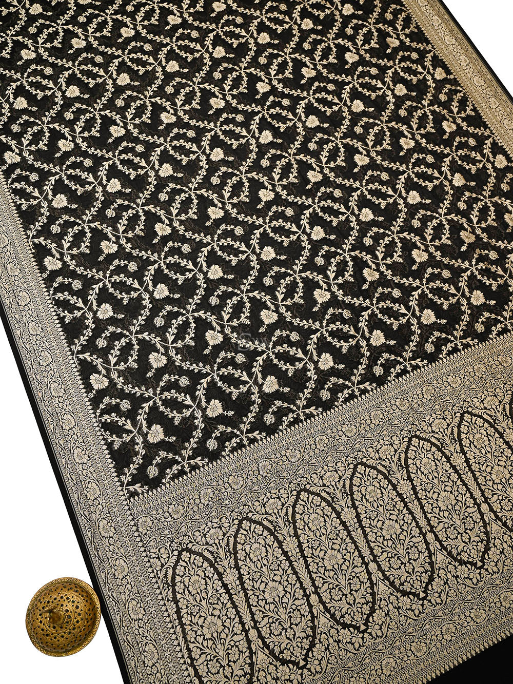 Black Floral Jaal Khaddi Georgette Handloom Banarasi Saree - Sacred Weaves