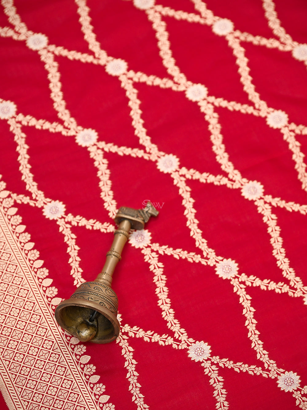 Dark Red Jaal Katan Silk Handloom Banarasi Dupatta - Sacred Weaves