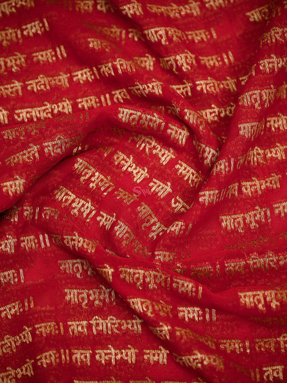 Red Mantra Khaddi Georgette Handloom Banarasi Saree - Sacred Weaves