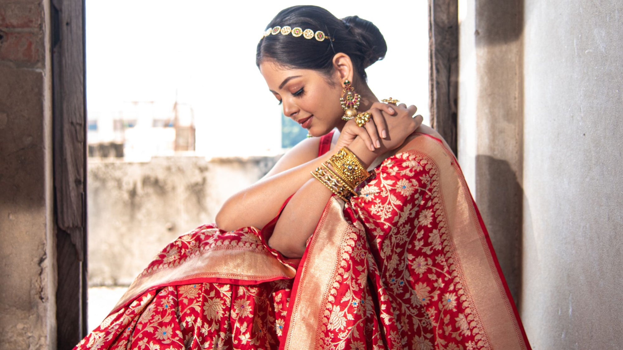 How to wear a Banarasi Saree for Wedding