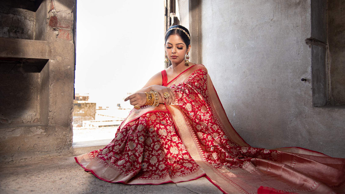 Red Wedding Banarasi Saree With All Over Zari woven