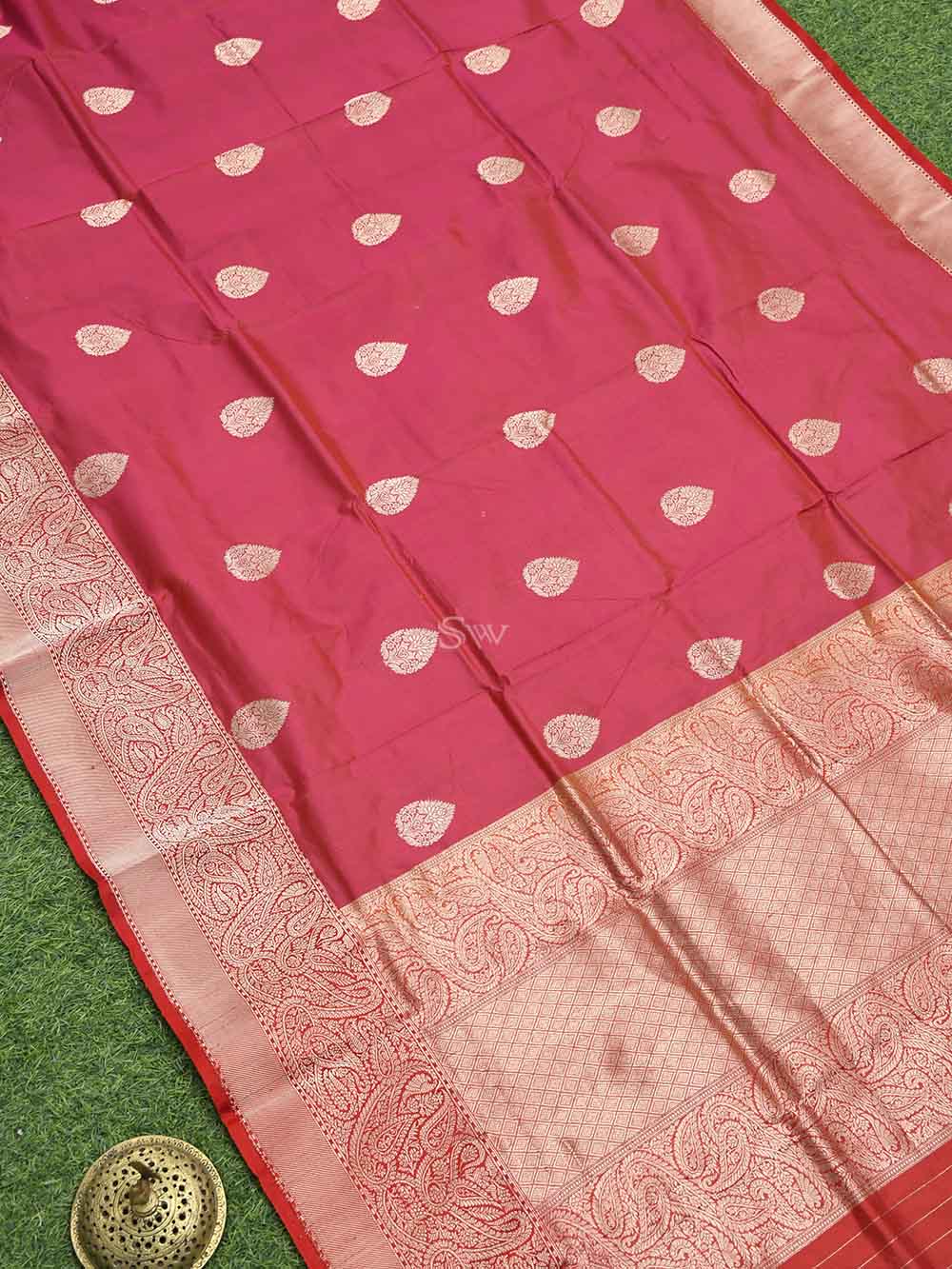 Pink Red Boota Katan Silk Handloom Banarasi Saree - Sacred Weaves