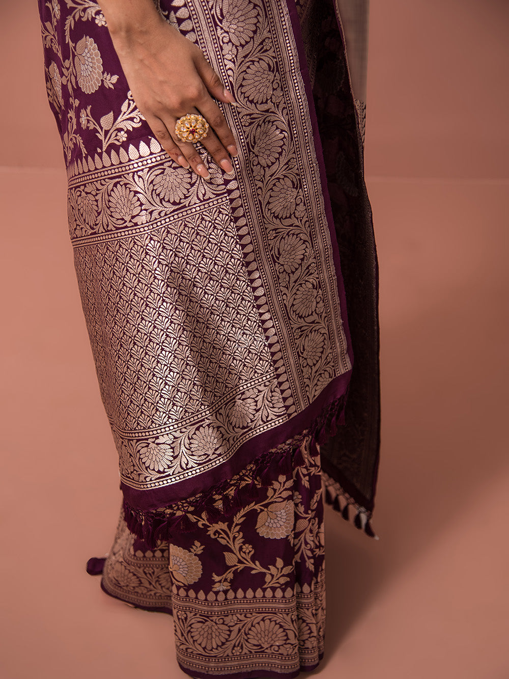 Wine Jaal Katan Silk Handloom Banarasi Saree - Sacred Weaves