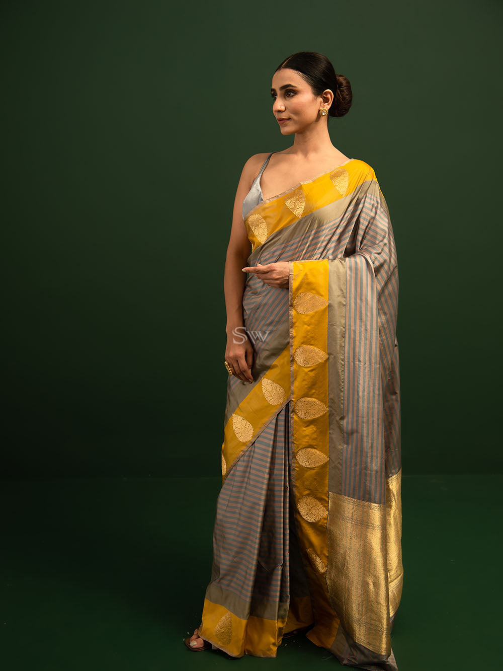 Grey Dusty Pink Stripe Satin Silk Handloom Banarasi Saree - Sacred Weaves