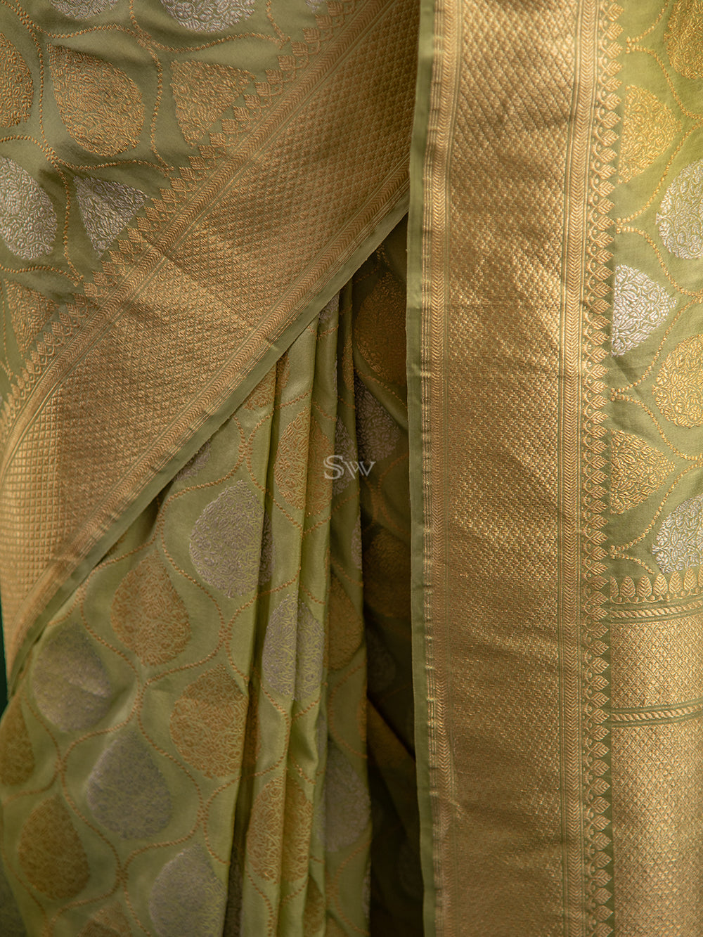 Pista Green Jaal Katan Silk Handloom Banarasi Saree - Sacred Weaves