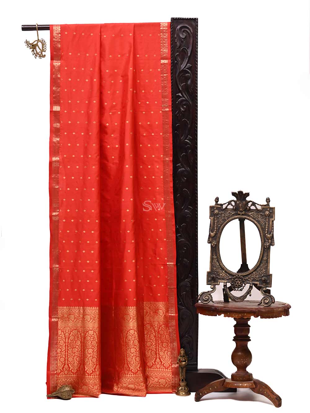 Red Katan Silk Handloom Banarasi Saree - Sacred Weaves