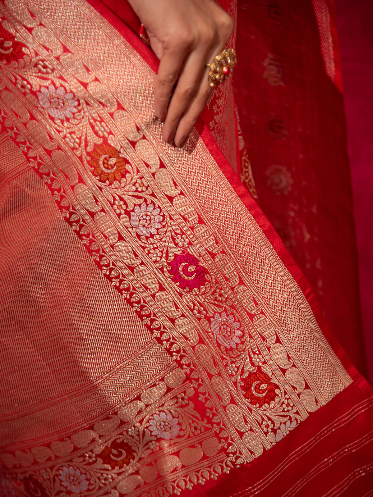 Red Meenakari Katan Silk Handloom Banarasi Saree - Sacred Weaves