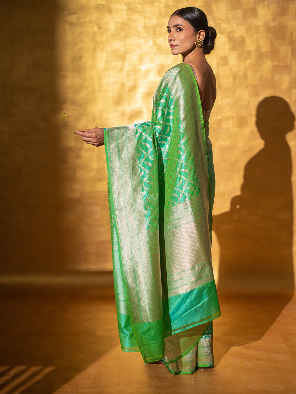 Sea Green Shikargah Katan Silk Handloom Banarasi Saree - Sacred Weaves