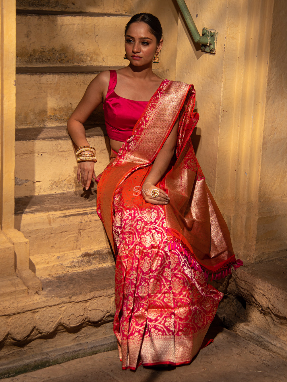 Latest designer modern sarees |Shop traditional Indian Sarees for women at Frontier  Raas