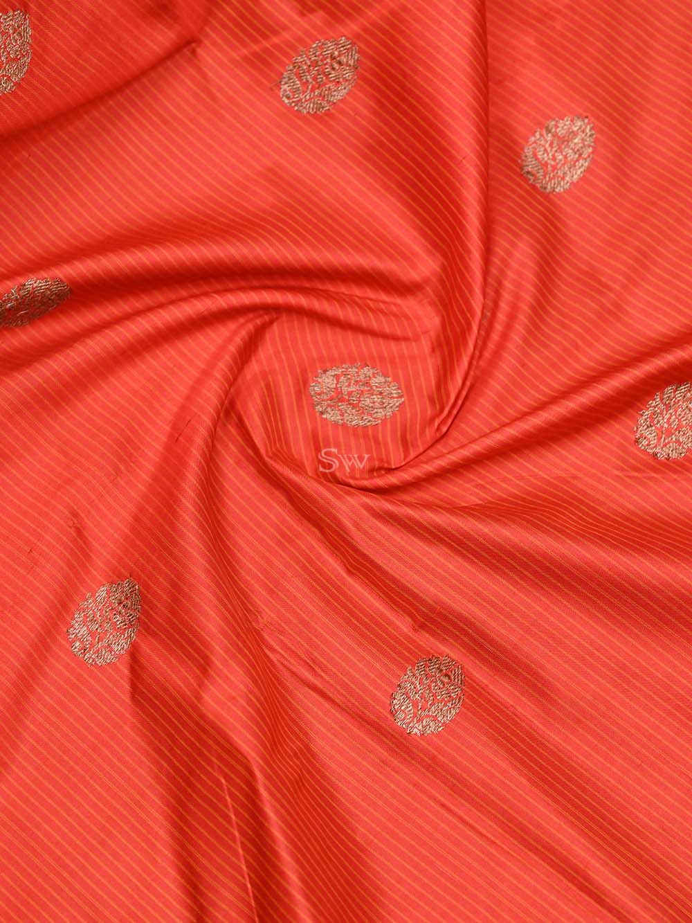 Red Booti Katan Silk Handloom Banarasi Saree - Sacred Weaves