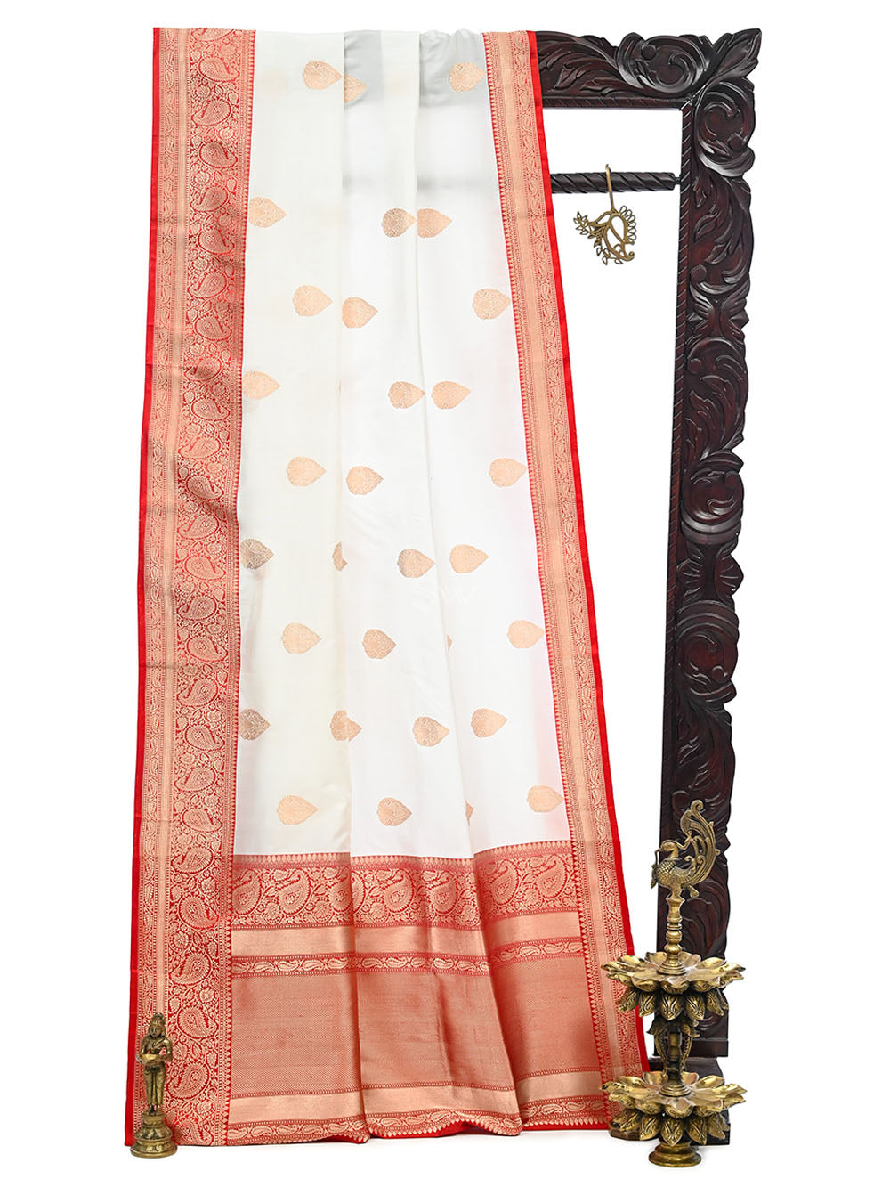 Cream Boota Katan Silk Handloom Banarasi Saree - Sacred Weaves