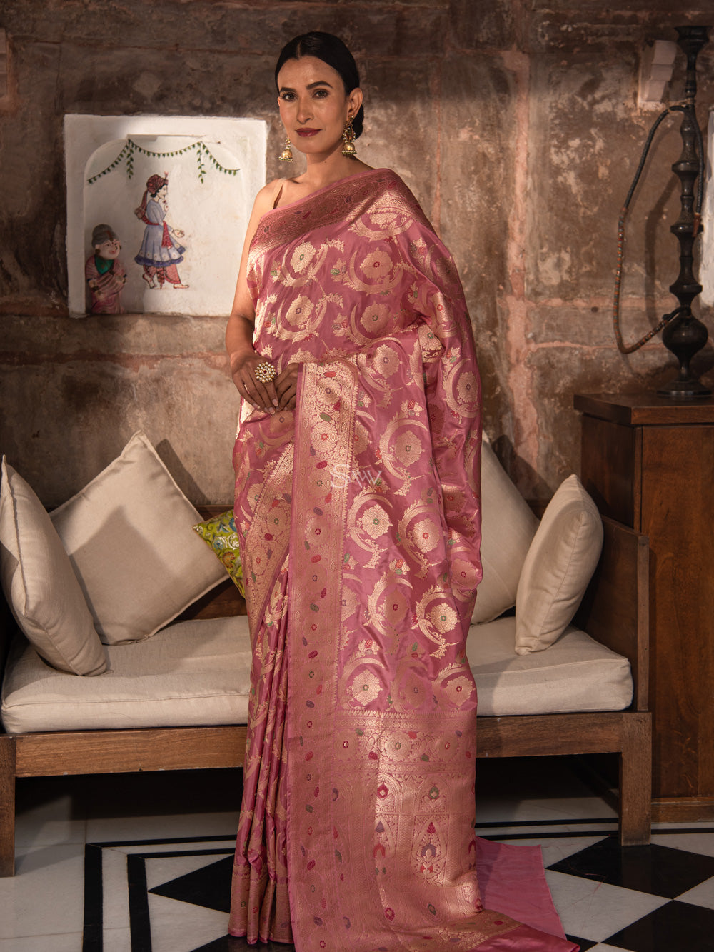 Onion Pink Meenakari Katan Silk Handloom Banarasi Saree - Sacred Weaves