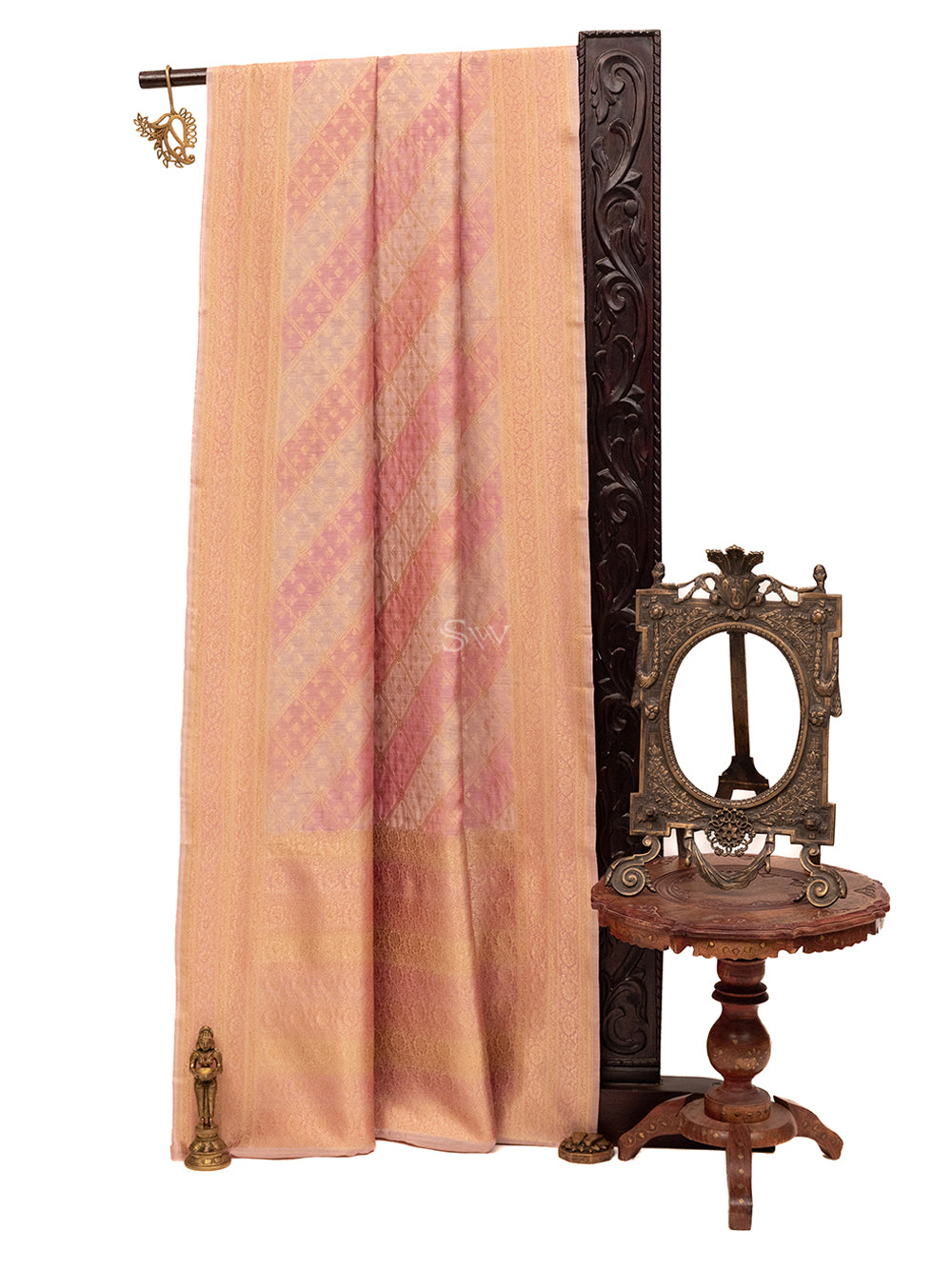 Pastel Pink Shaded Rangkat Moonga Silk Handloom Banarasi Saree - Sacred Weaves
