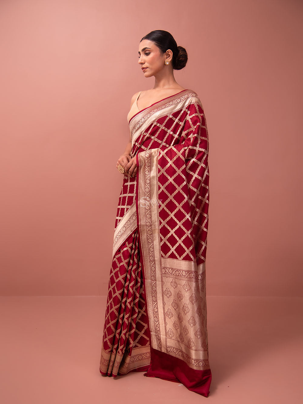 Maroon Mashru Satin Silk Handloom Banarasi Saree - Scared Weaves