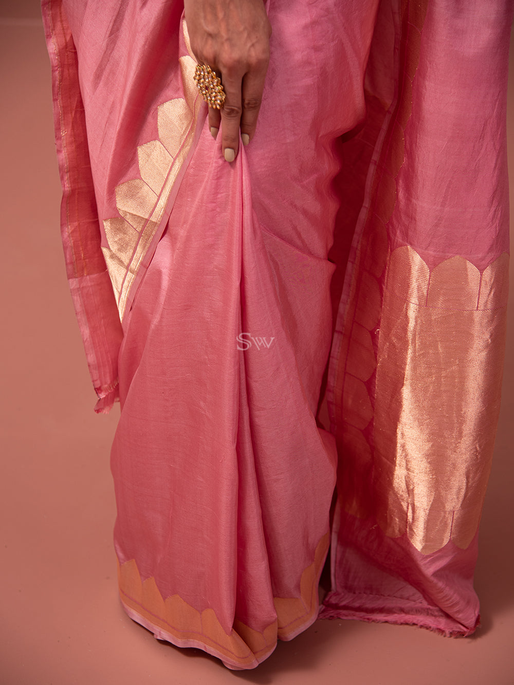 Pink Plain Satin Silk Handloom Banarasi Saree - Sacred Weaves