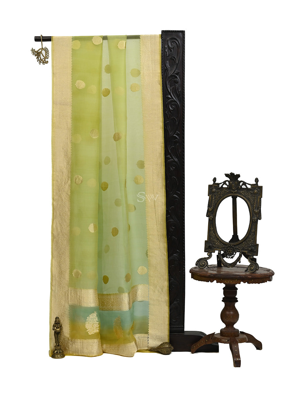 Pastel Green Booti Organza Handloom Banarasi Saree - Sacred Weaves