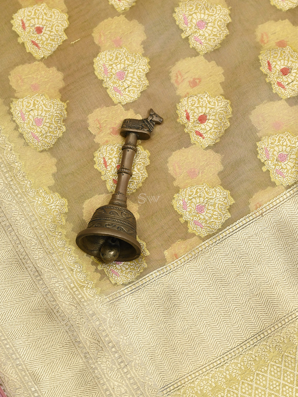Yellow Pink Meenakari Organza Handloom Banarasi Saree - Sacred Weaves