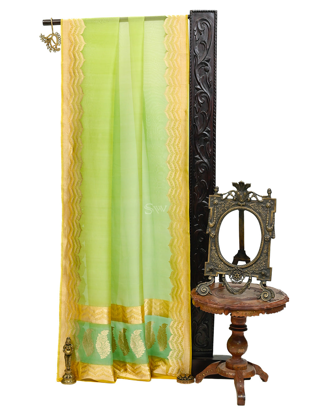 Pastel Green Shaded Organza Handloom Banarasi Saree - Sacred Weaves