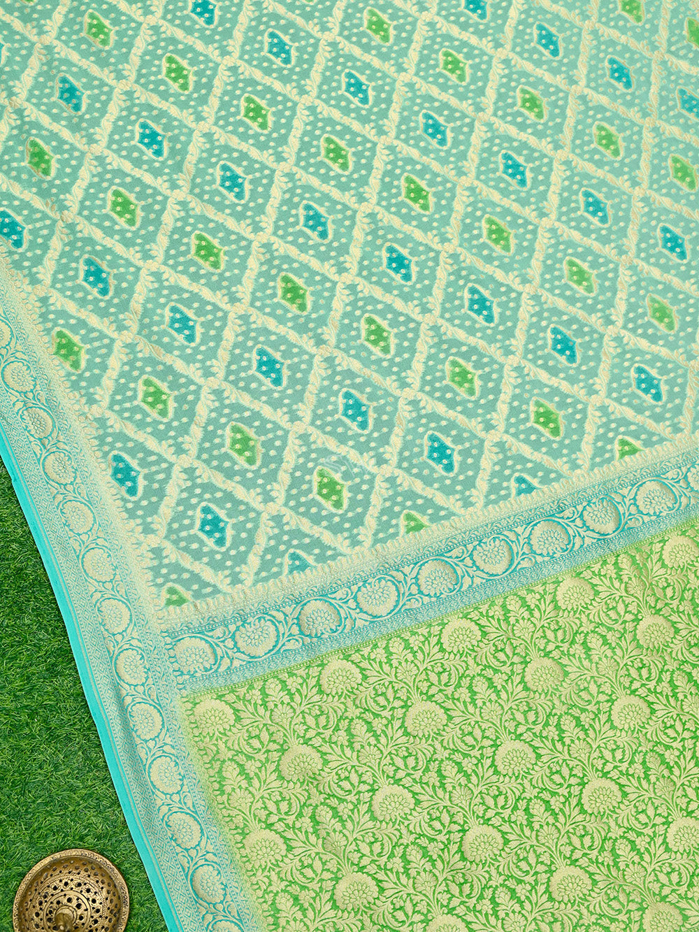 Pastel Green Rangkat Jaal Khaddi Georgette Handloom Banarasi Saree - Sacred Weaves