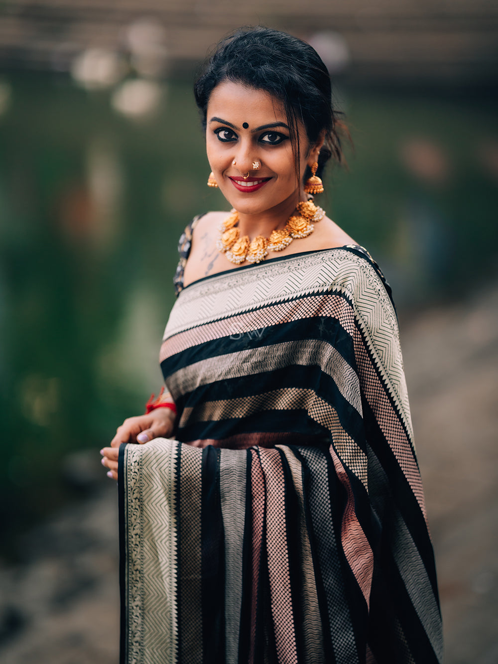 Black Stripe Khaddi Georgette Handloom Banarasi Saree - Sacred Weaves