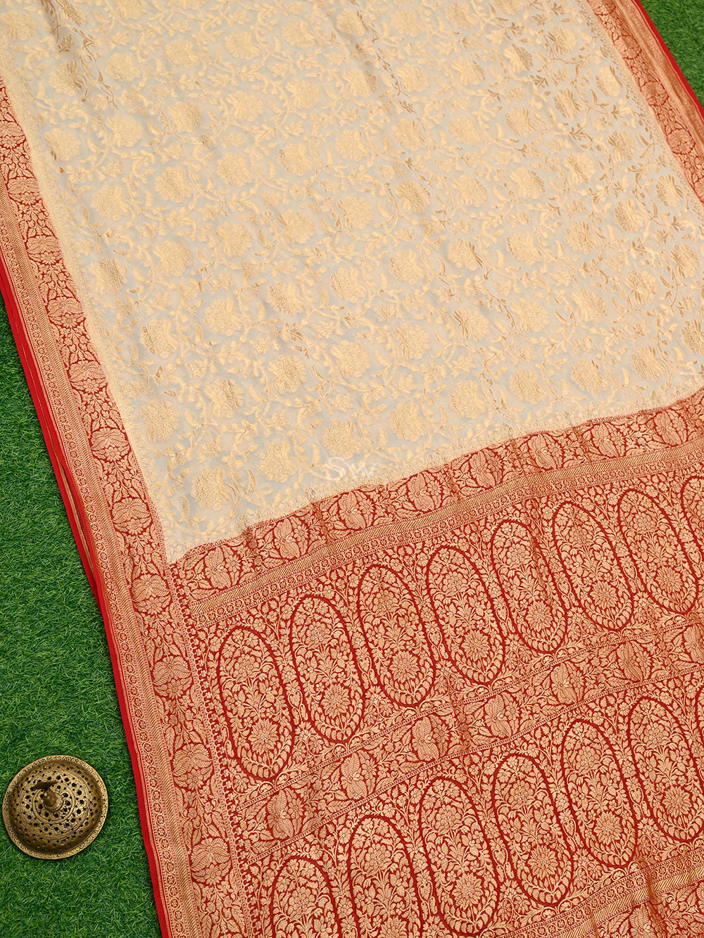 Beige Jaal Khaddi Georgette Handloom Banarasi Saree - Sacred Weaves