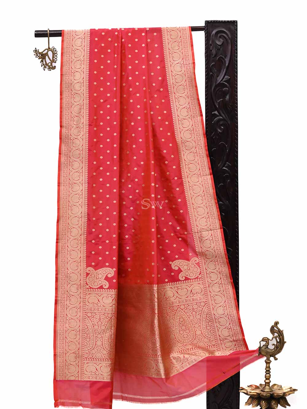 Pink-Orange Booti Katan Silk Handloom Banarasi Dupatta - Sacred Weaves