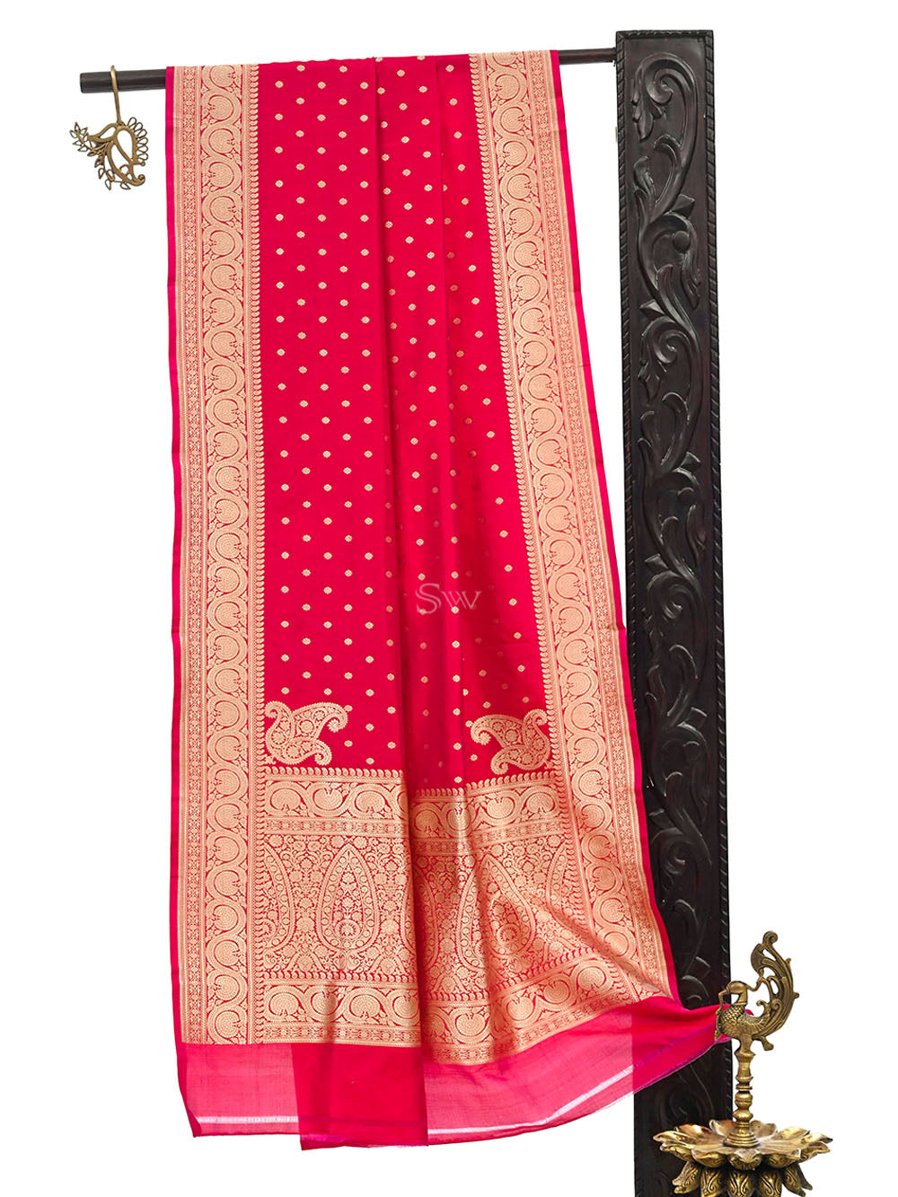 Pink Red Booti Katan Silk Handloom Banarasi Dupatta