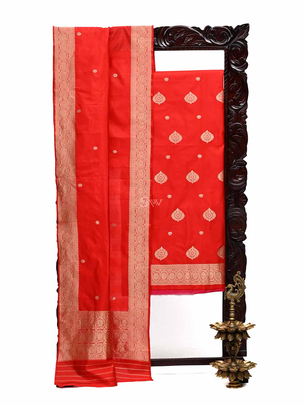 Red Katan Silk Handloom Banarasi Suit - Sacred Weaves