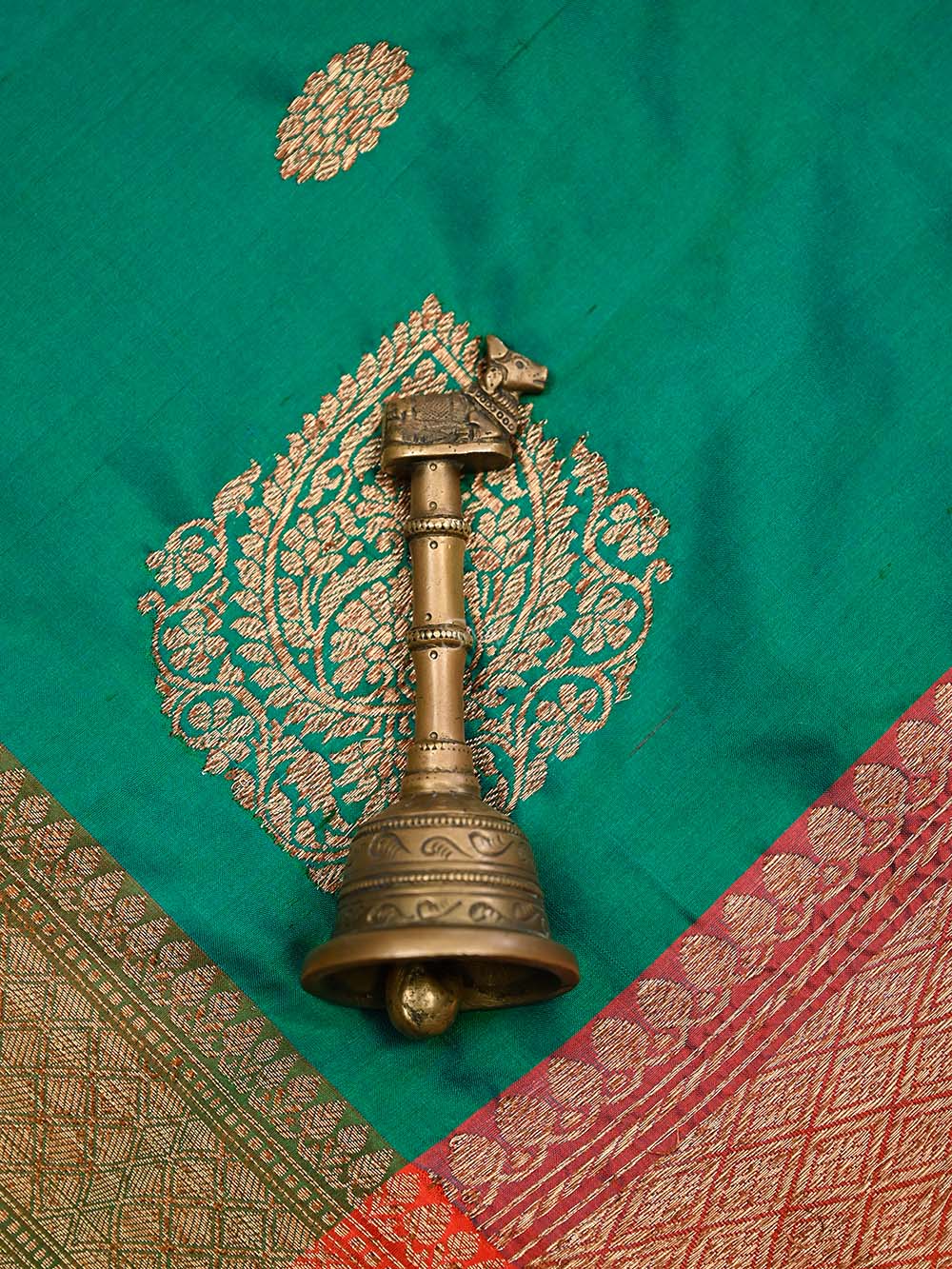 Green Booti Katan Silk Handloom Banarasi Dupatta