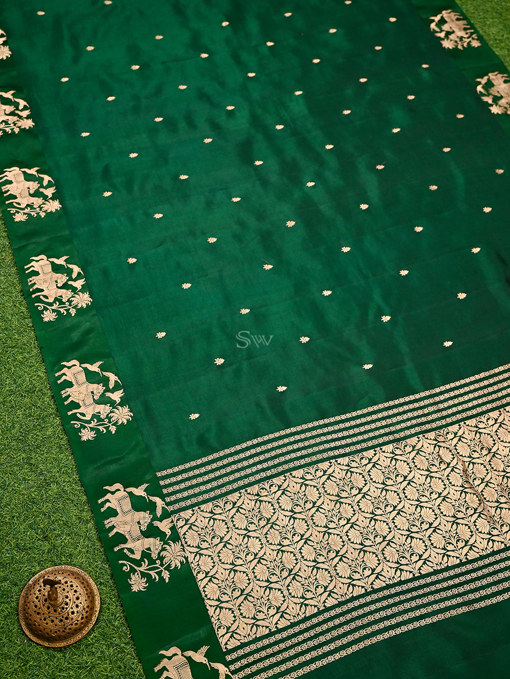 Bottle Green Booti Katan Silk Handloom Banarasi Saree