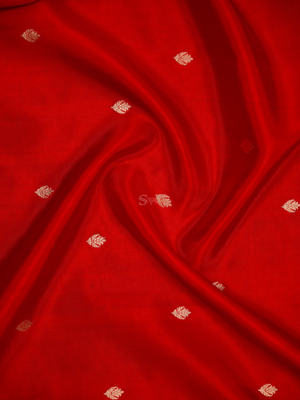 Red Booti Katan Silk Handloom Banarasi Saree - Sacred Weaves