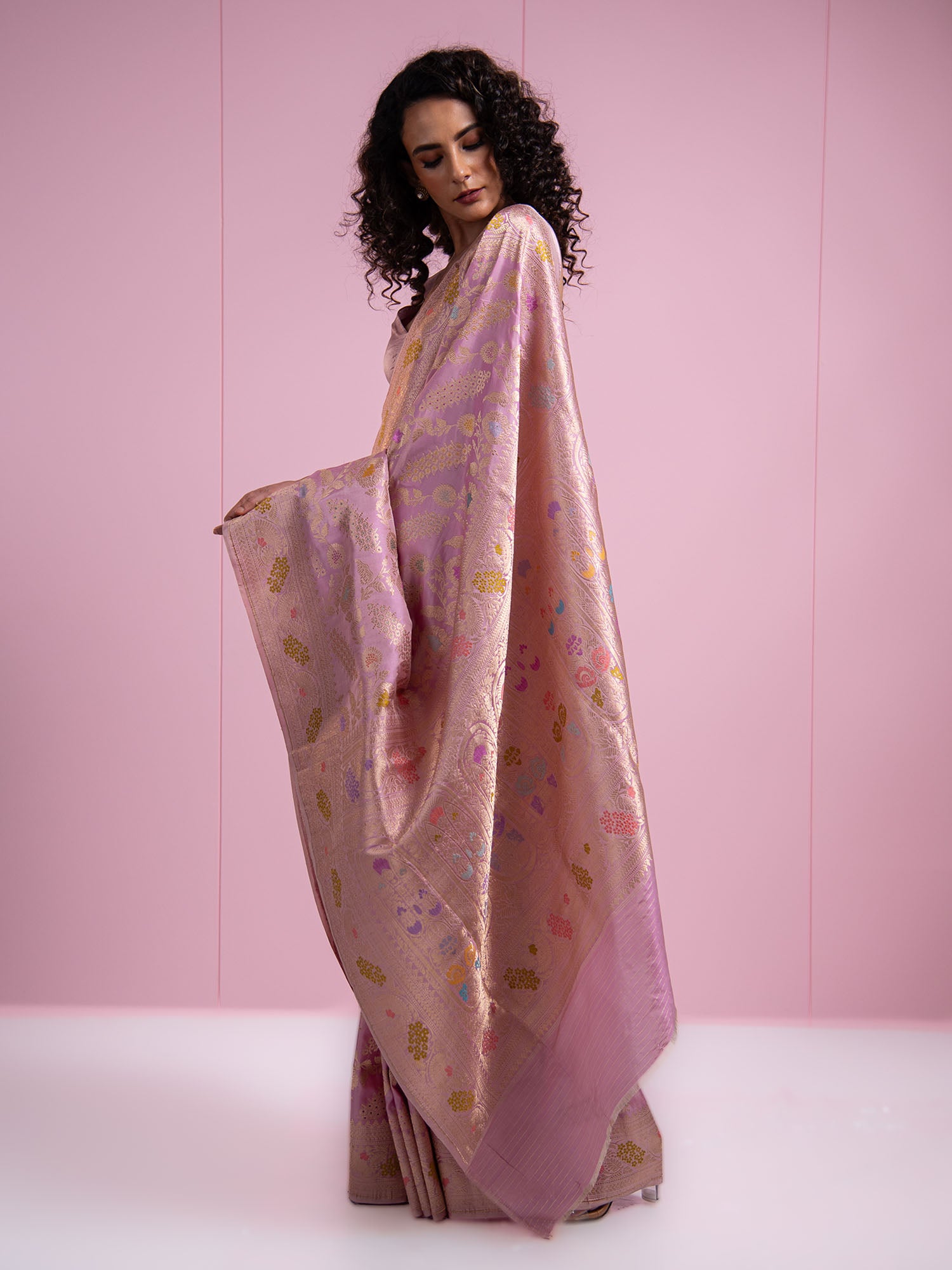 Pastel Pink Meenakari Katan Silk Handloom Banarasi Saree - Sacred Weaves