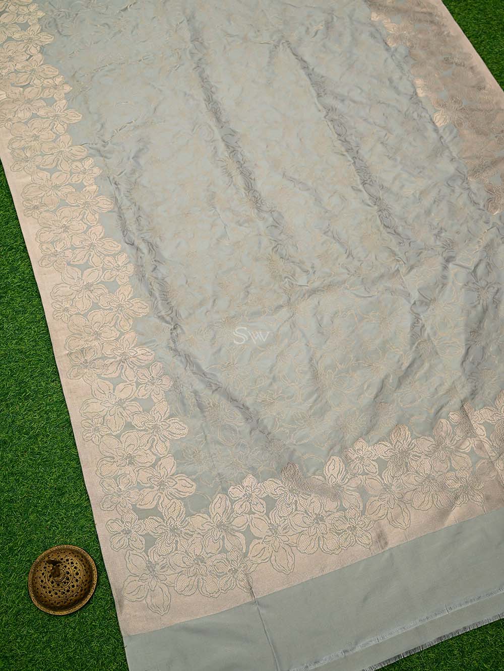 Mint Green Jaal Katan Silk Handloom Banarasi Saree