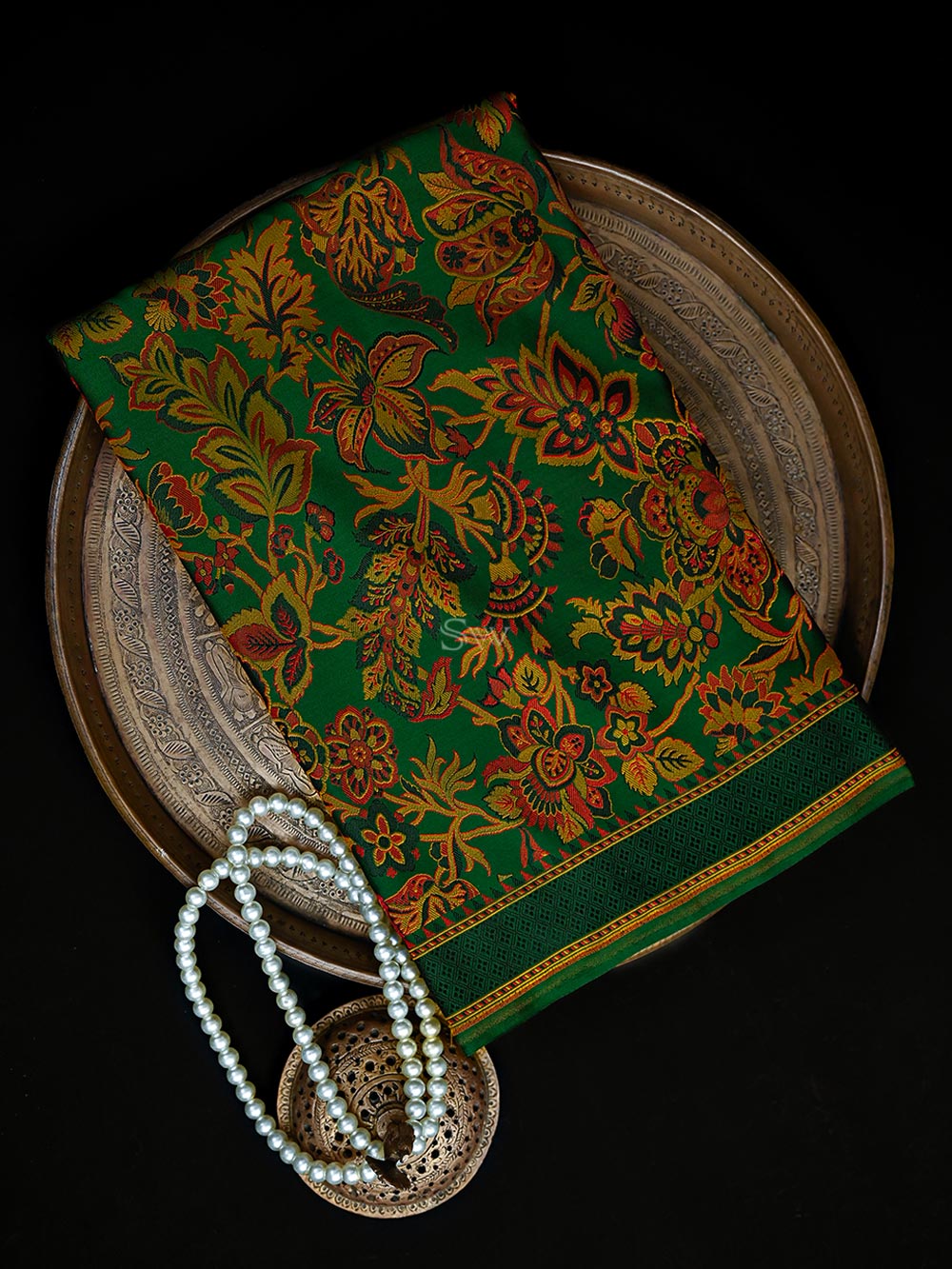 Bottle Green Tanchoi Satin Silk Handloom Banarasi Saree