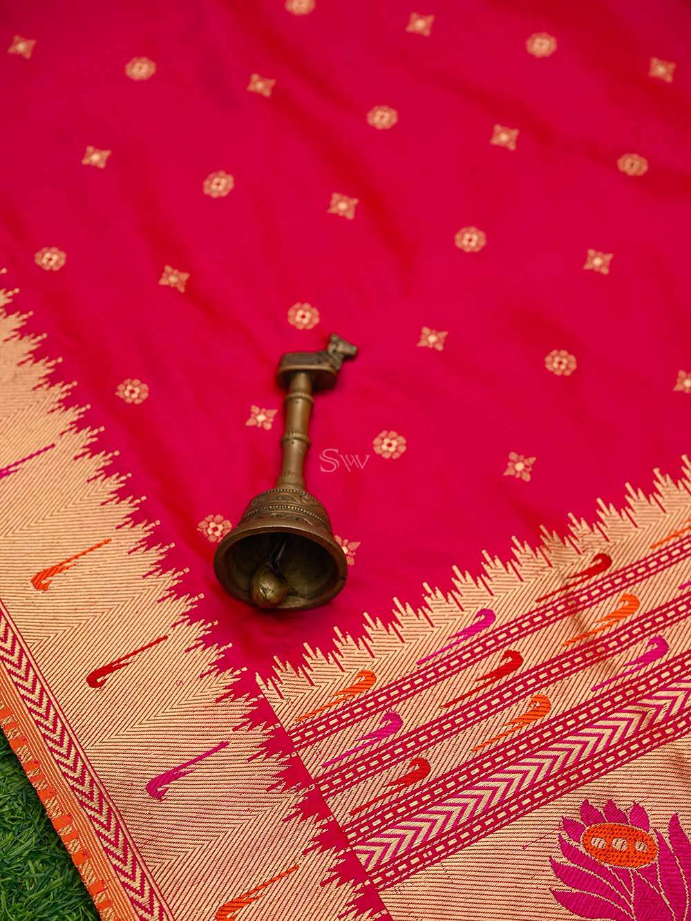 Dark Pink Paithani Katan Silk Handloom Banarasi Saree