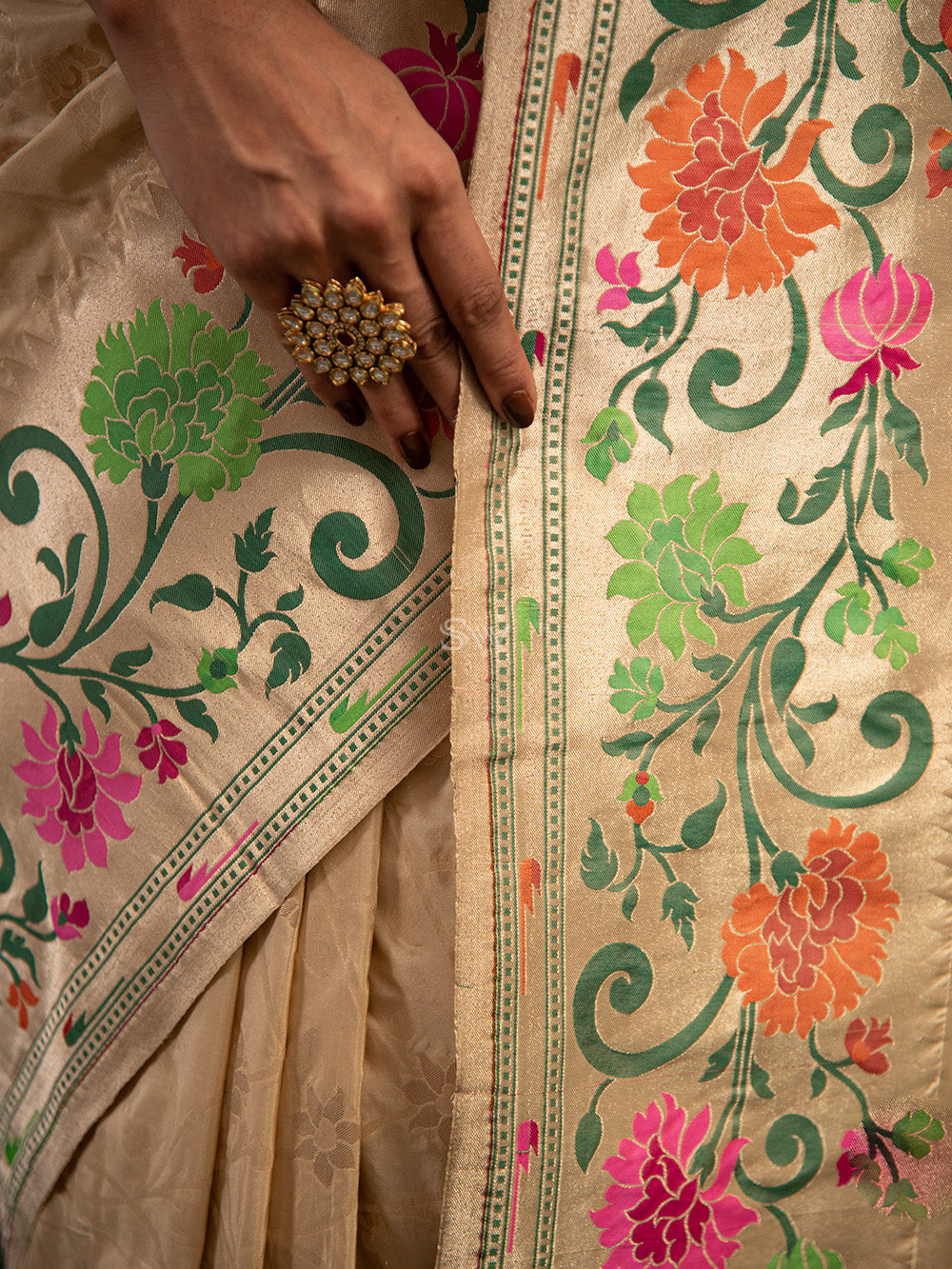 Cream Paithani Katan Silk Handloom Banarasi Saree - Sacred Weaves