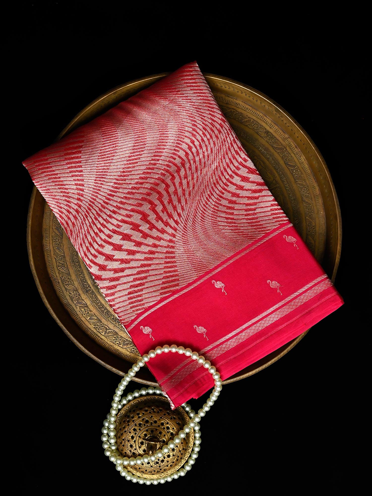 Magenta Silk Brocade Handloom Banarasi Saree - Sacred Weaves