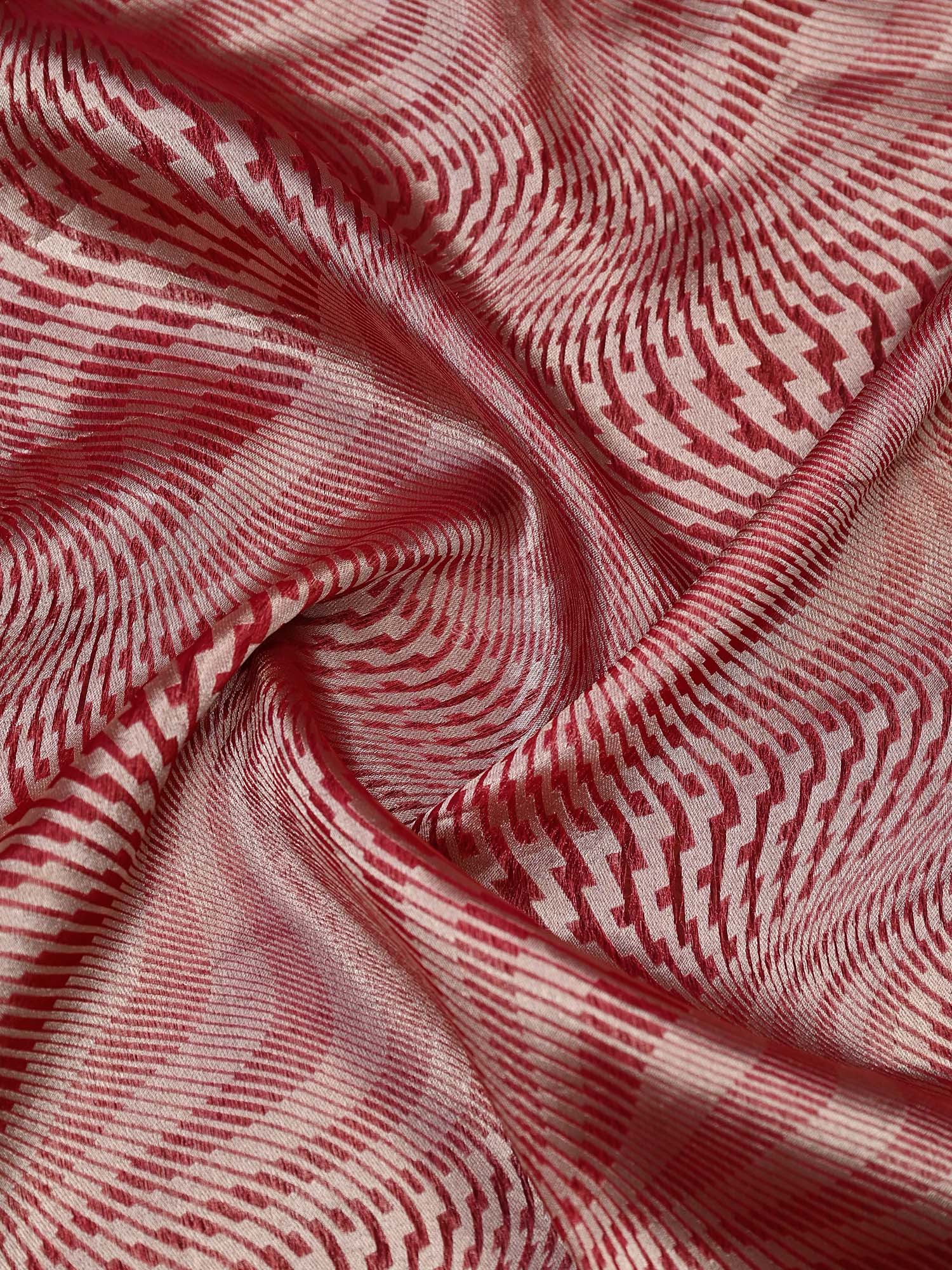 Magenta Silk Brocade Handloom Banarasi Saree - Sacred Weaves