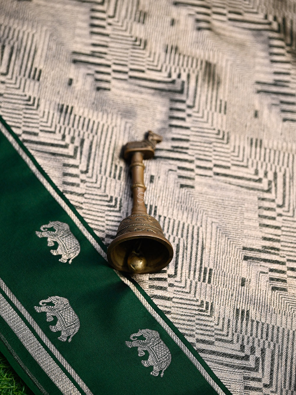 Bottle Green Silk Brocade Handloom Banarasi Saree