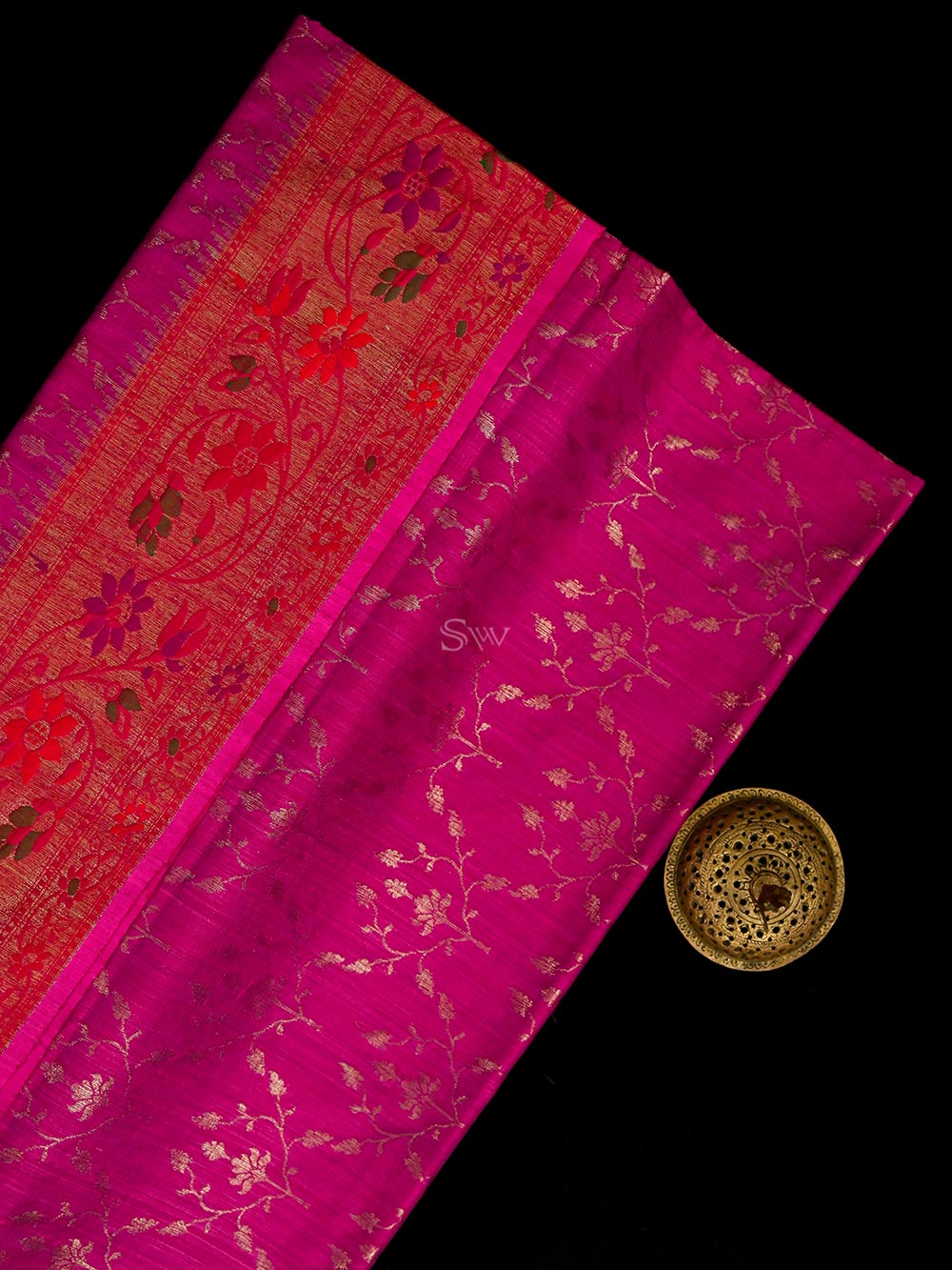 Magenta Paithani Dupion Silk Handloom Banarasi Saree