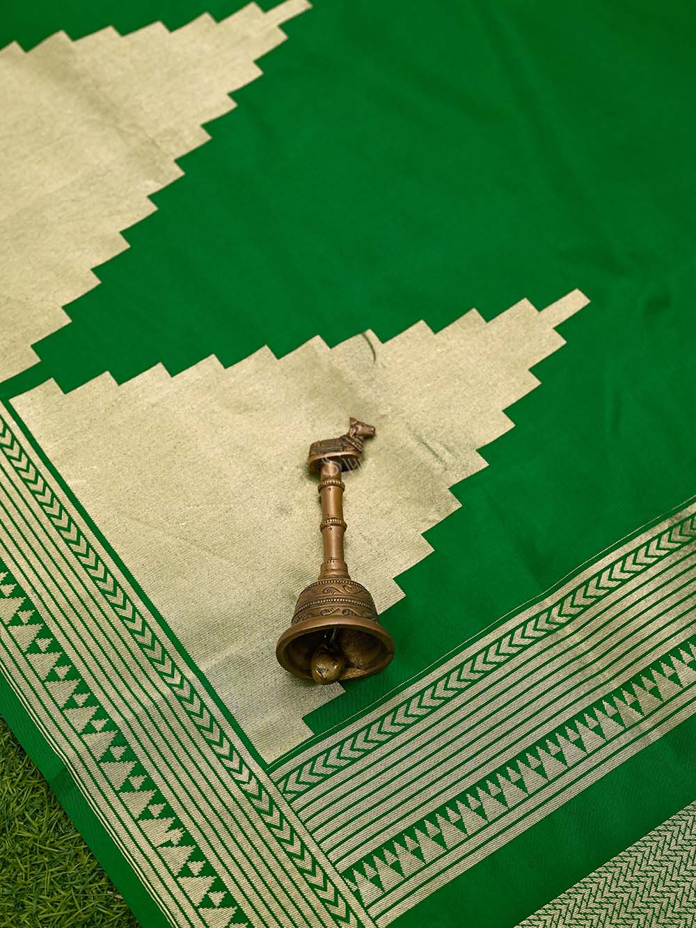 Green Katan Silk Handloom Banarasi Saree - Sacred Weaves