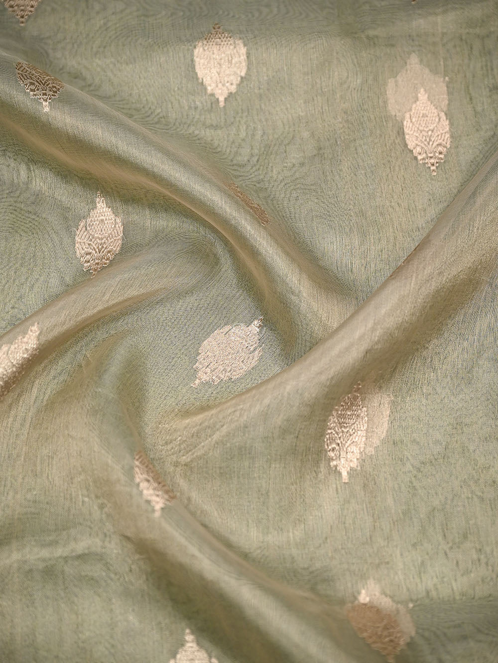 Beige Booti Organza Tissue Silk Handloom Banarasi Saree