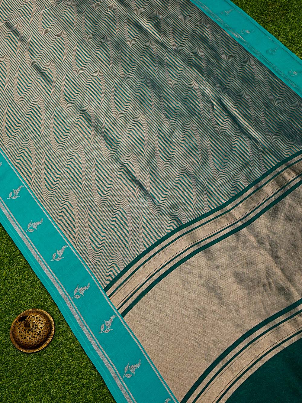 Peacock Blue Silk Brocade Handloom Banarasi Saree