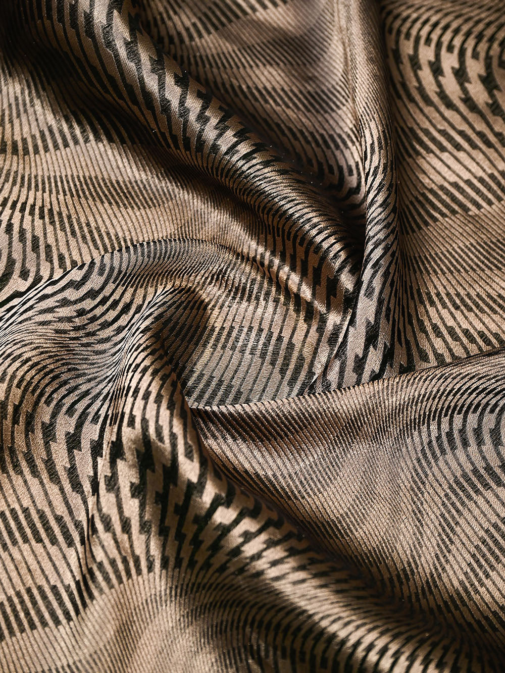 Black Silk Brocade Handloom Banarasi Saree