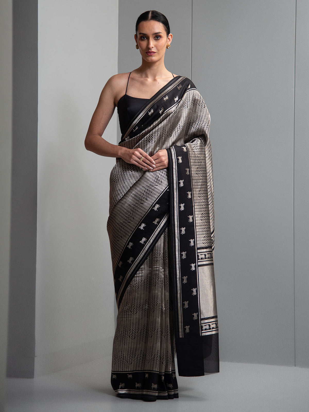 Black Silk Brocade Handloom Banarasi Saree
